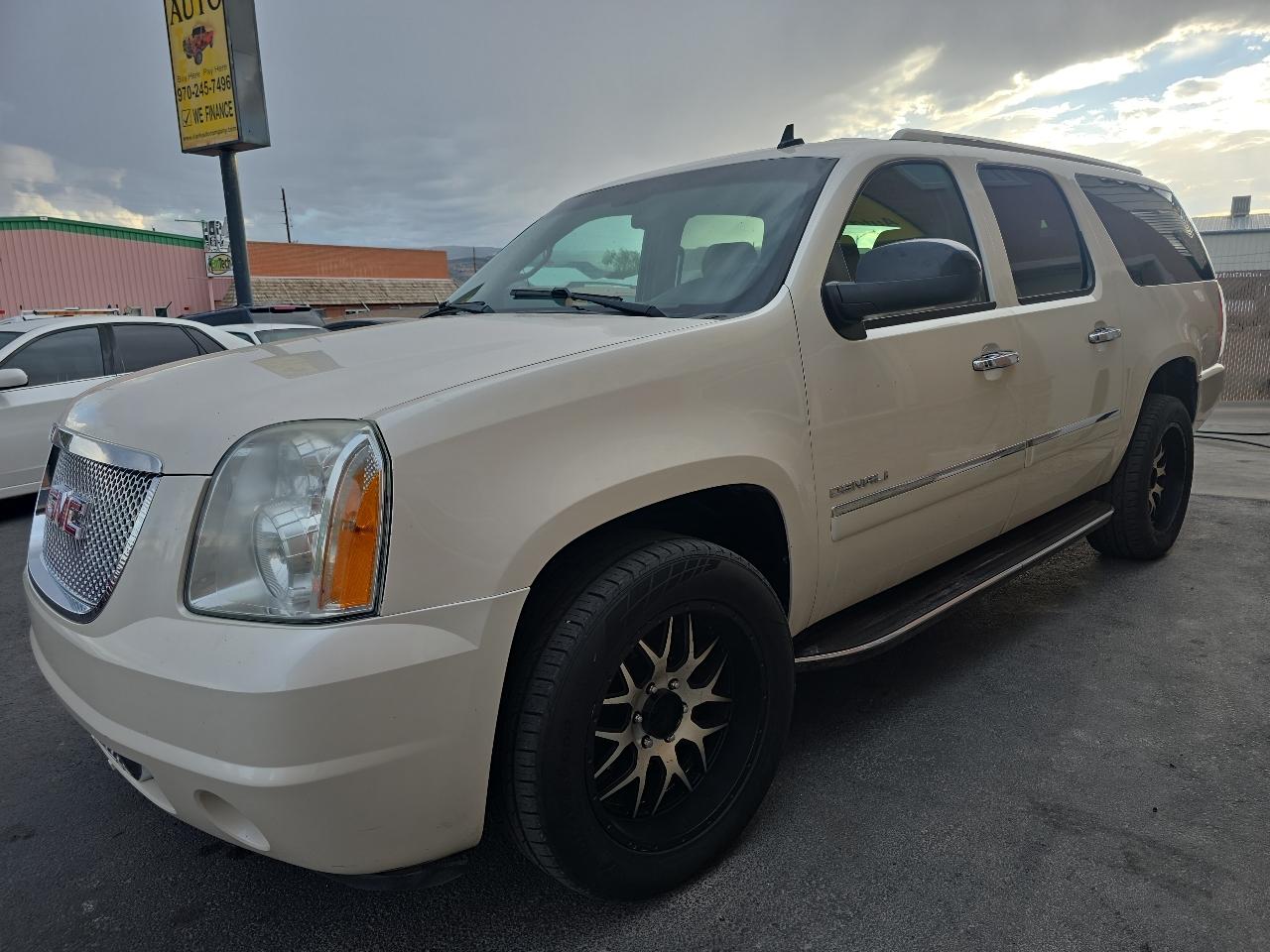 gmc yukon xl 2014 1GKS2MEF4ER130006 image gmc yukon xl 2014 1GKS2MEF4ER130006 image